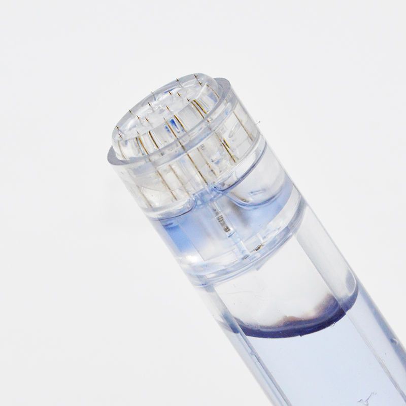Silicon head microneedle pen